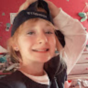 Meet your Posher, Addy lamach